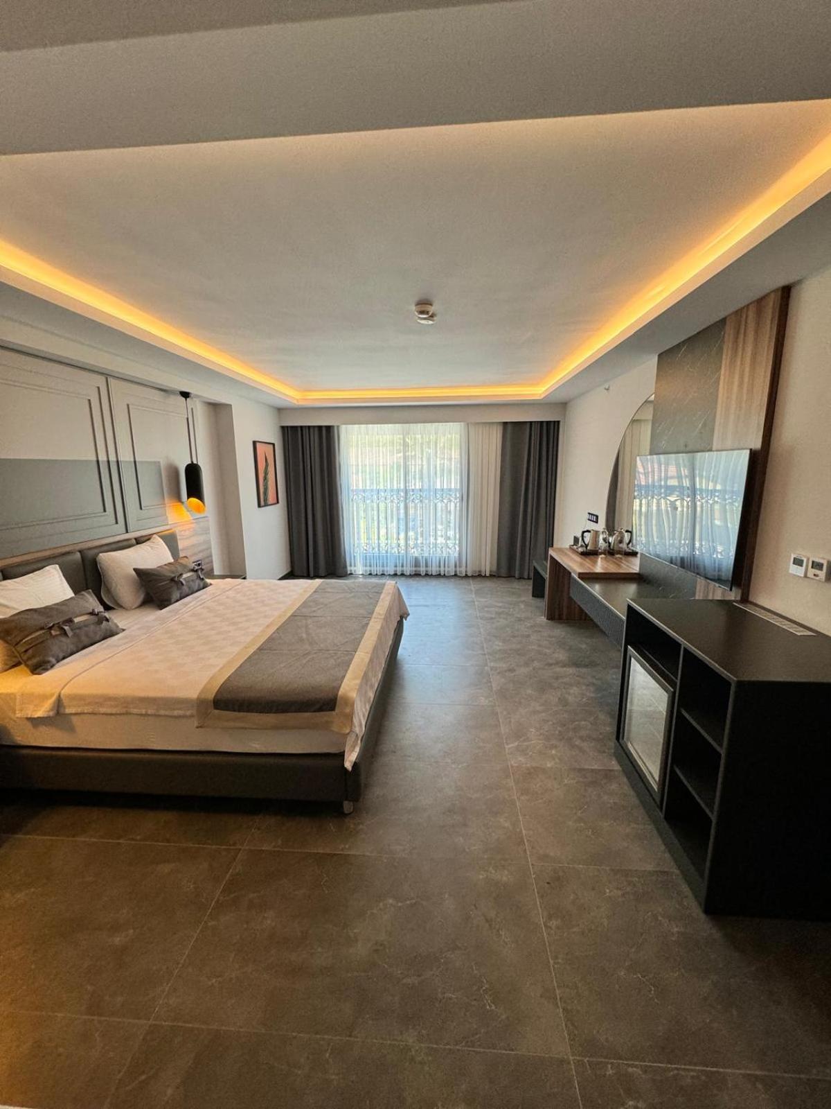 Telmessos City Hotel- Adults Only Fethiye Exteriör bild